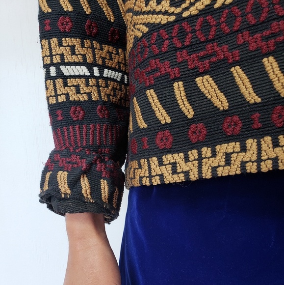 Sweater - Picture 4 of 6